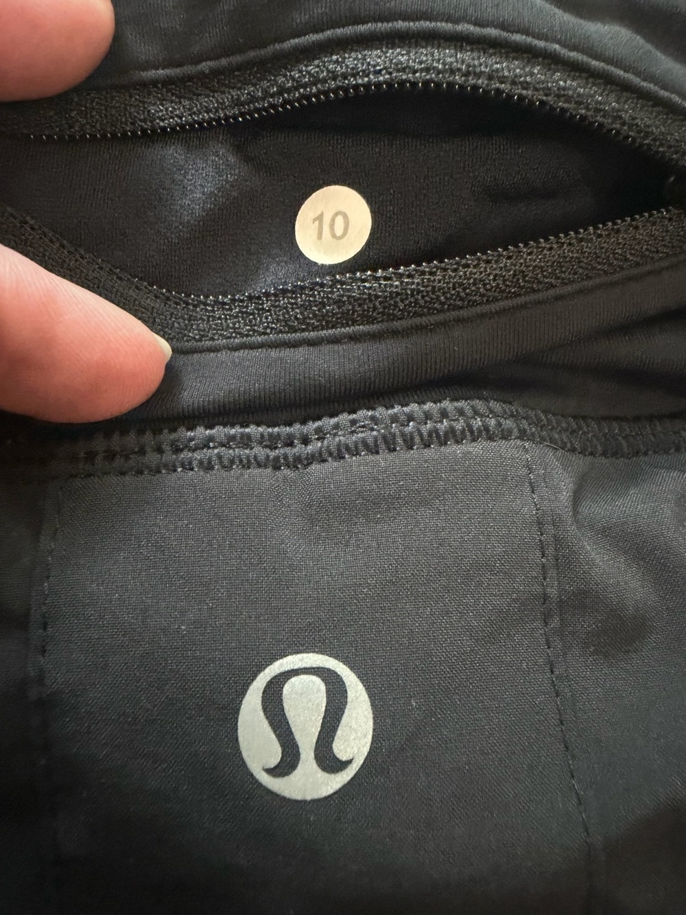 lululemon athletica Black Tiered Pleated Skort - Picture 2 of 4
